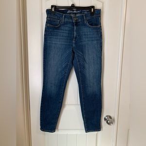 Womens Eddie Bauer Slightly Curvy Skinny jeans Size 10